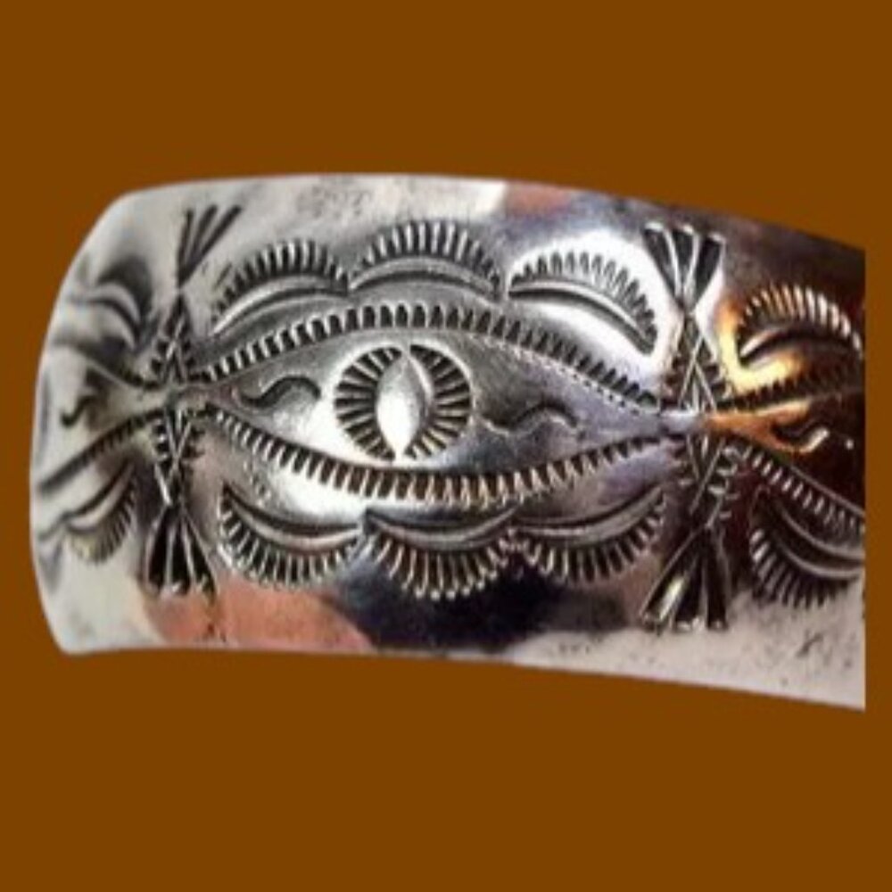 Vintage Navajo Wilber Tracy Sterling Cuff Bracelet Native American Detailed